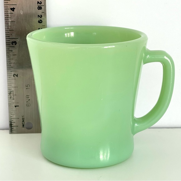 Vintage Jadeite Coffee Mug Anchor Hocking Fire King D Handle MCM - Picture 8 of 9